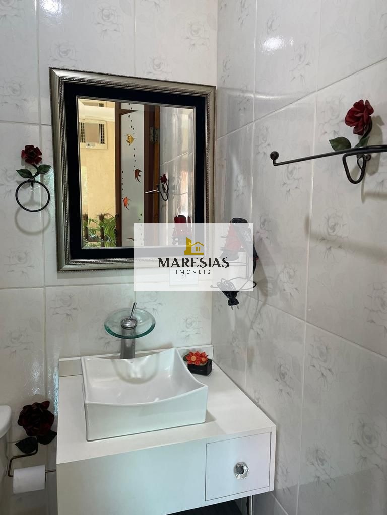 Maravilhoso flat em condomínio com piscina em Maresias!