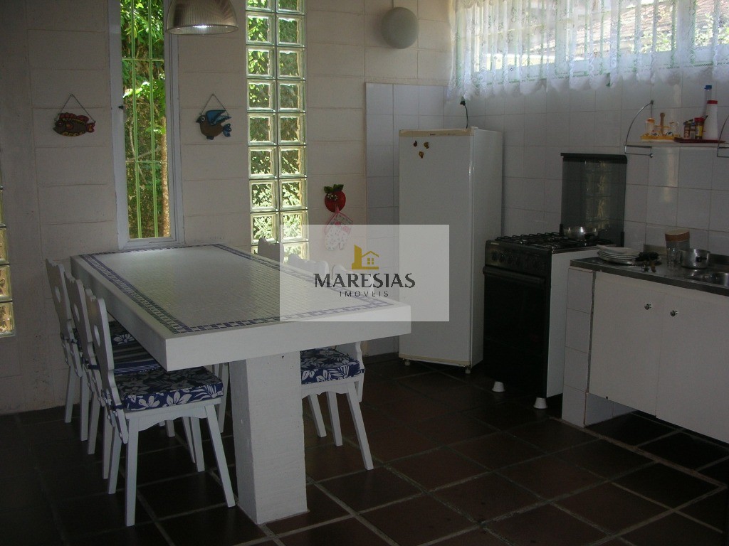 Casa com localização privilegiada na Barra do Sahy