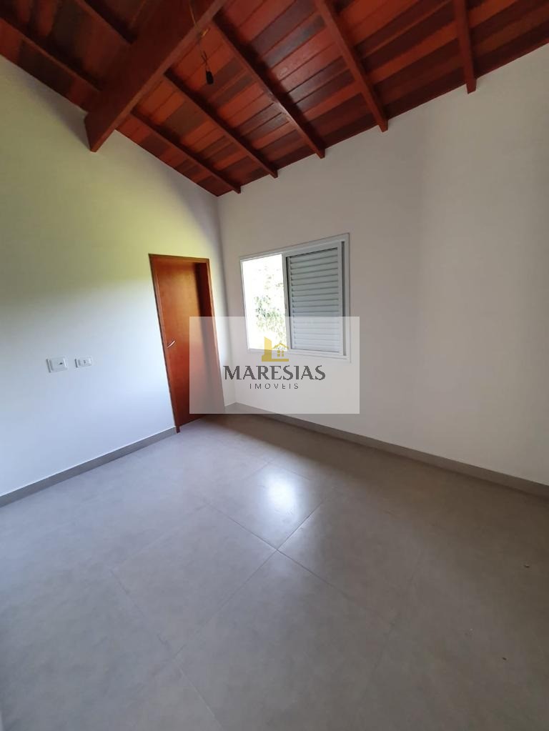 Casa residencial em são sebastião - sp, santiago