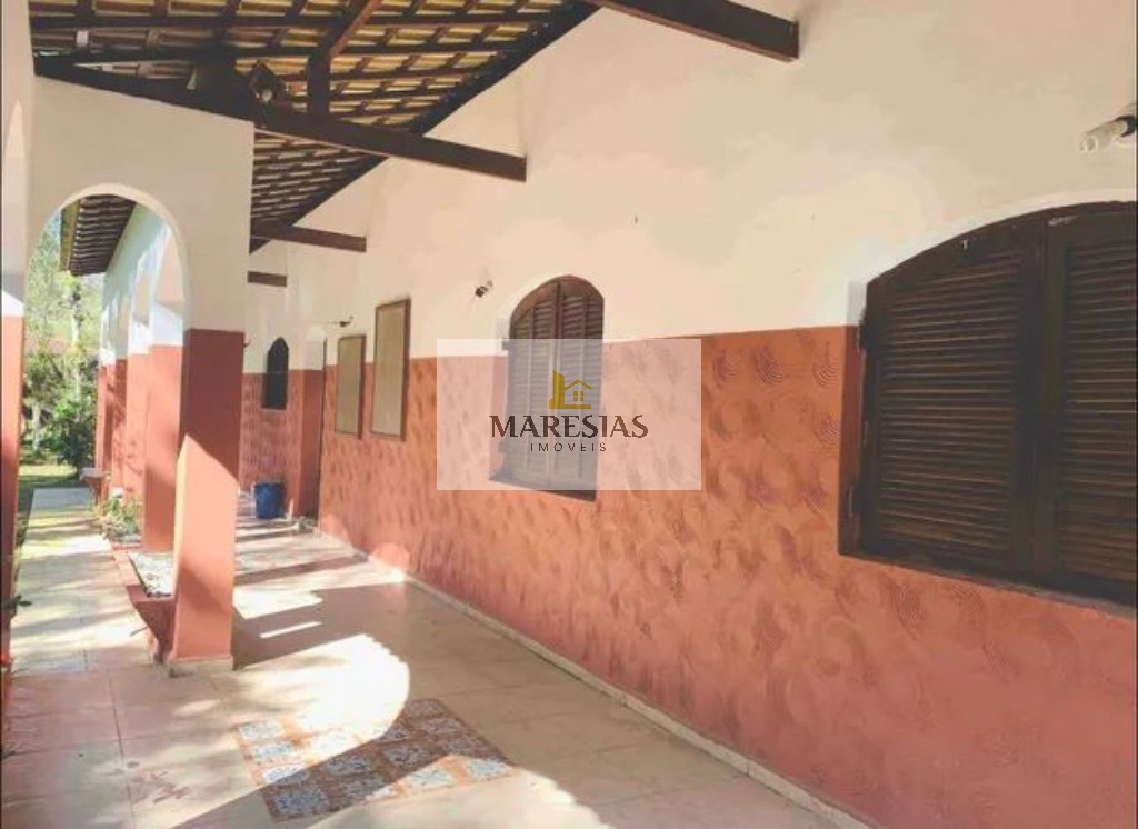 Casa 2 quartos com amplo terreno em Cambrui