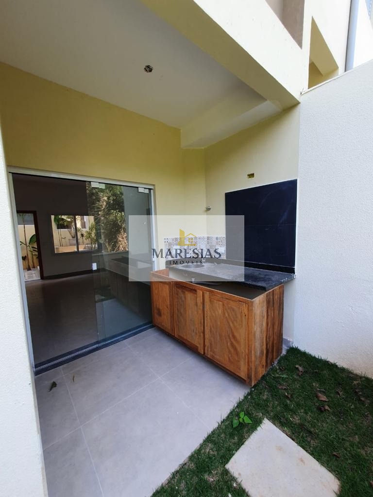 Casa residencial em são sebastião - sp, santiago