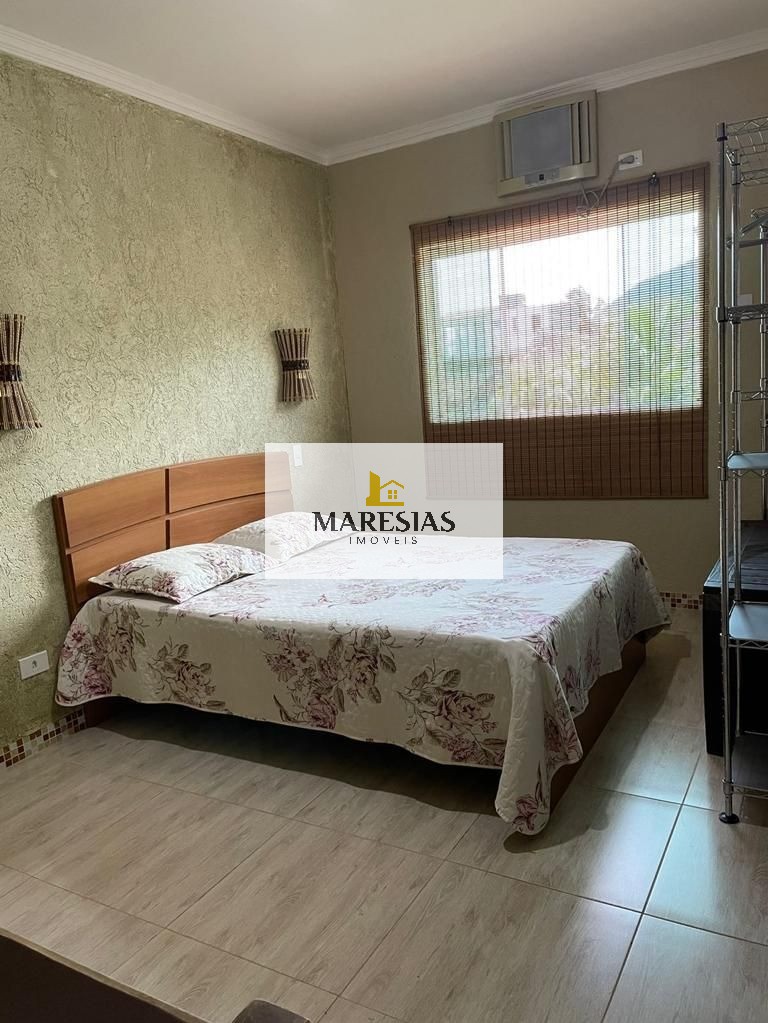 Maravilhoso flat em condomínio com piscina em Maresias!