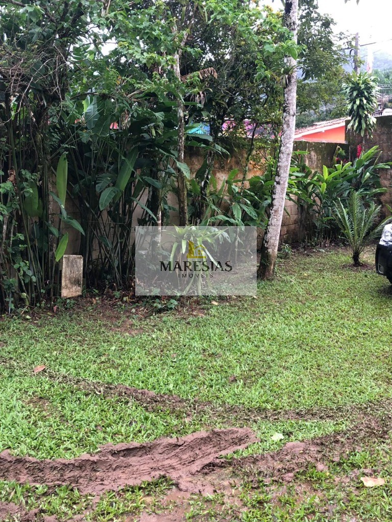 Casa com localização privilegiada na Barra do Sahy