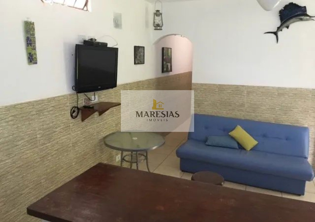 Casa 2 quartos com amplo terreno em Cambrui