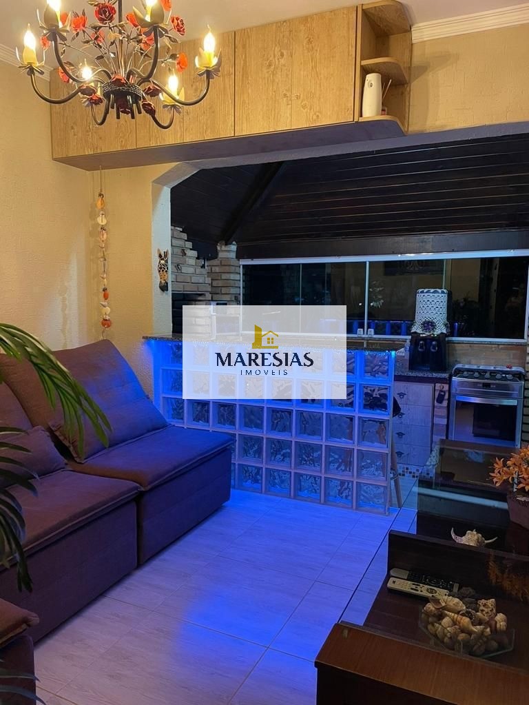 Maravilhoso flat em condomínio com piscina em Maresias!
