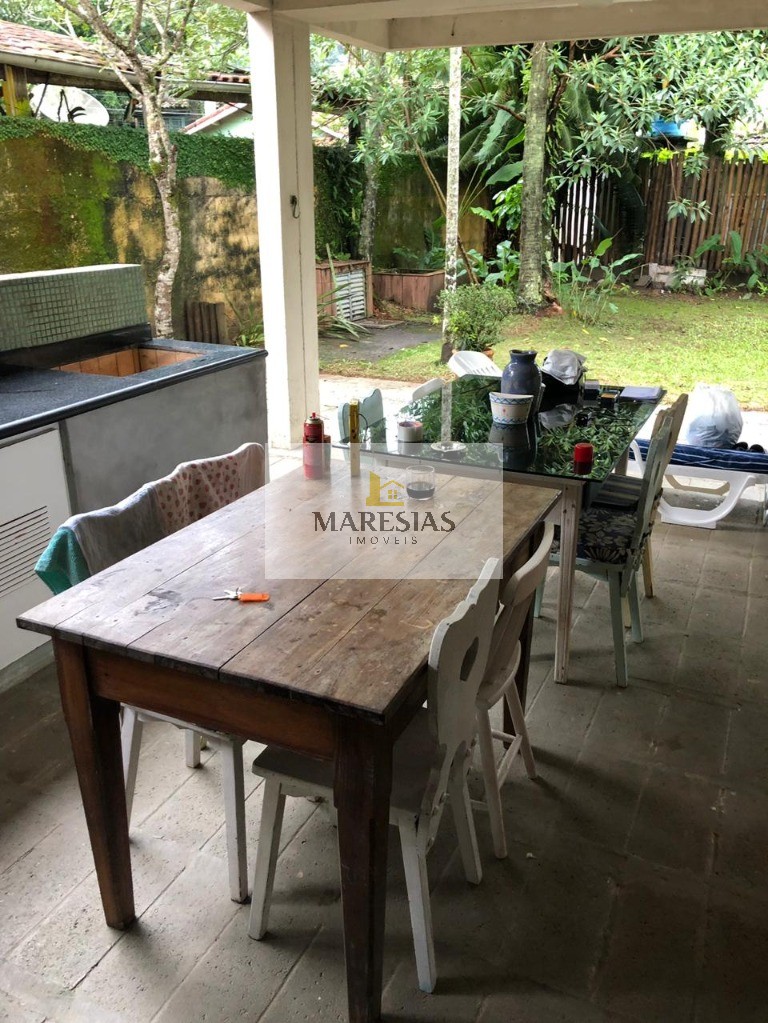 Casa com localização privilegiada na Barra do Sahy