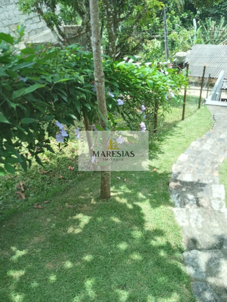 Casa a venda na Enseada