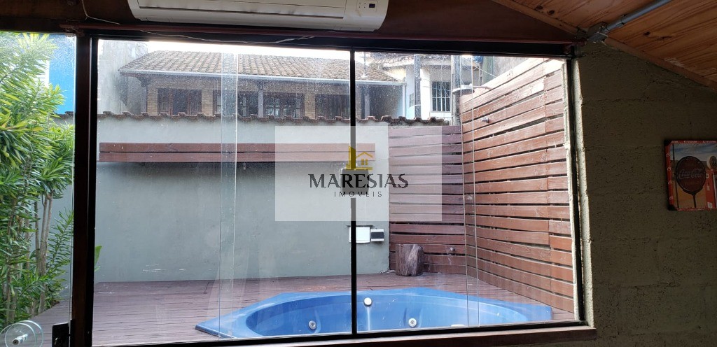 Oásis de Lazer e Conforto: Casa Térrea com Jacuzzi, Área Gourmet e Lindo Ambiente!