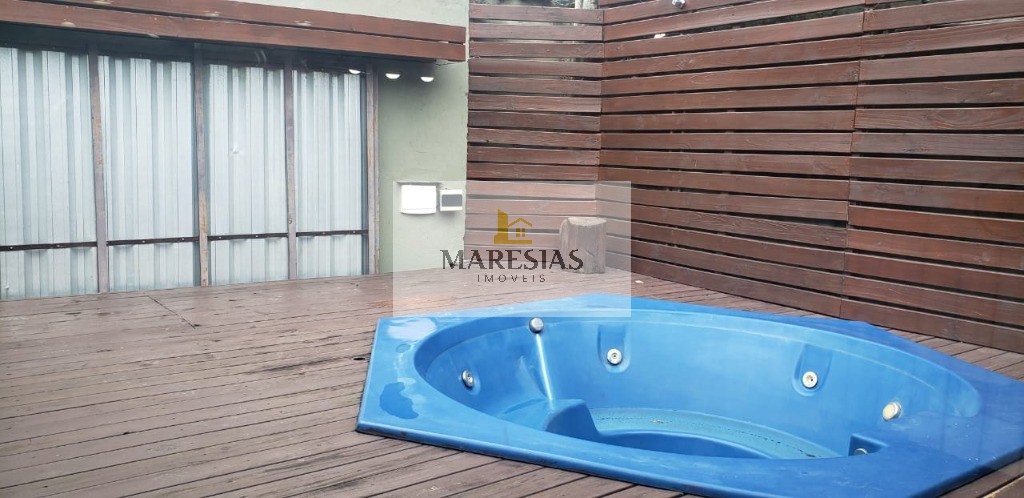 Oásis de Lazer e Conforto: Casa Térrea com Jacuzzi, Área Gourmet e Lindo Ambiente!