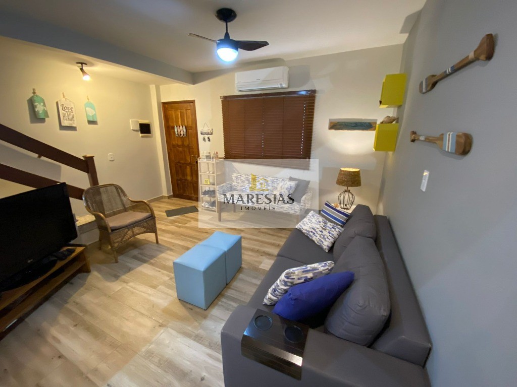 "Exclusividade em Duplex: Apartamento Decorado com Elegância, Mobiliado com Qualidade e Duas Suítes em Condomínio com Piscinas!"