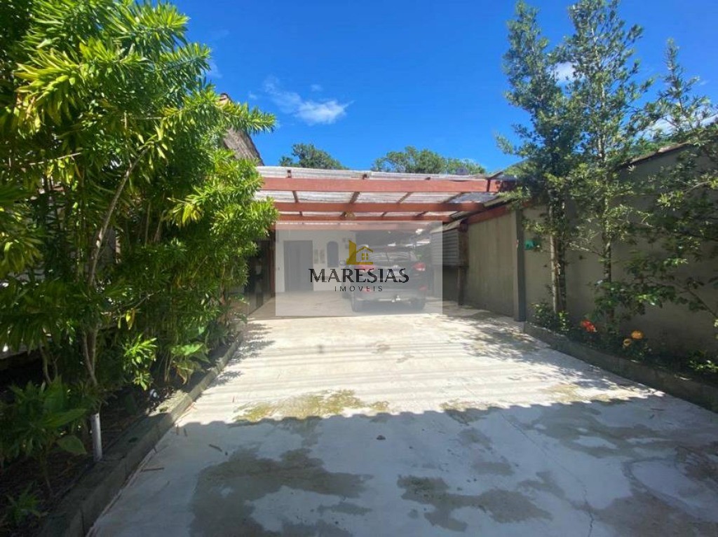 Oásis de Lazer e Conforto: Casa Térrea com Jacuzzi, Área Gourmet e Lindo Ambiente!