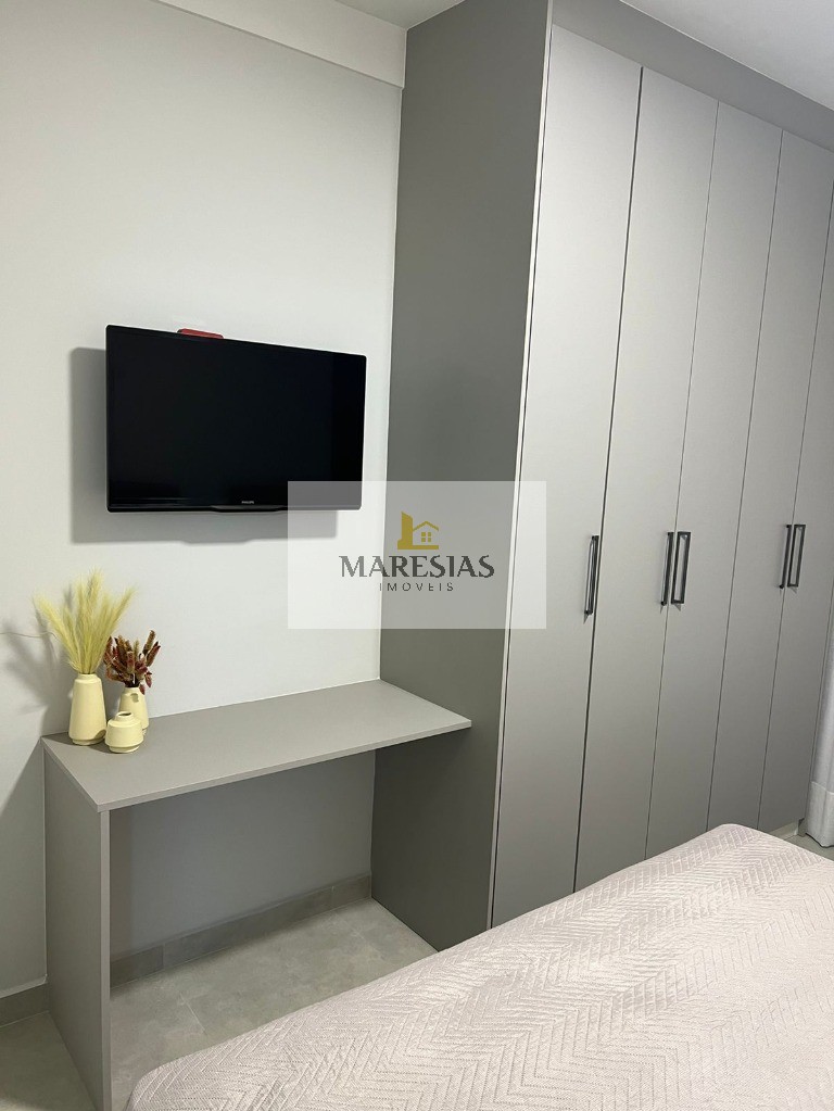 "refúgio aconchegante a passos da praia: lindo apartamento c