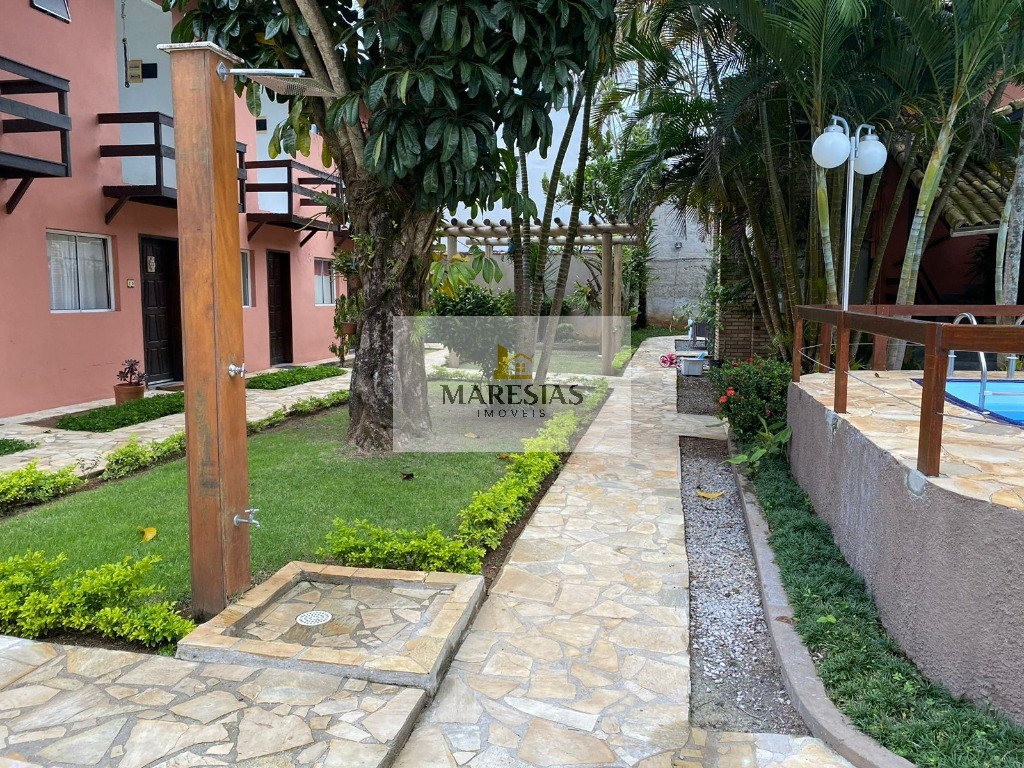 "Exclusividade em Duplex: Apartamento Decorado com Elegância, Mobiliado com Qualidade e Duas Suítes em Condomínio com Piscinas!"