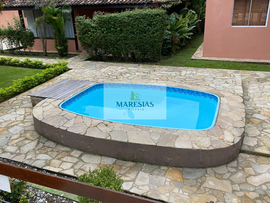 "Exclusividade em Duplex: Apartamento Decorado com Elegância, Mobiliado com Qualidade e Duas Suítes em Condomínio com Piscinas!"