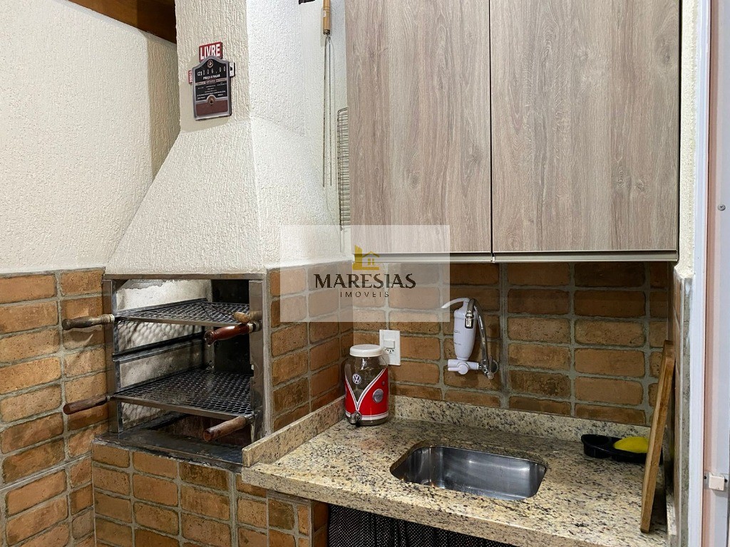 "Exclusividade em Duplex: Apartamento Decorado com Elegância, Mobiliado com Qualidade e Duas Suítes em Condomínio com Piscinas!"
