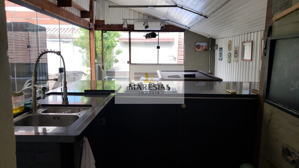 Oásis de Lazer e Conforto: Casa Térrea com Jacuzzi, Área Gourmet e Lindo Ambiente!