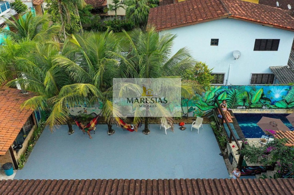 Encante-se com a Pousada dos Sonhos: 11 Suítes, 2 Chalés, Piscina, Churrasqueira e Estacionamento Amplo! Aceita Permuta e financiamento bancário!