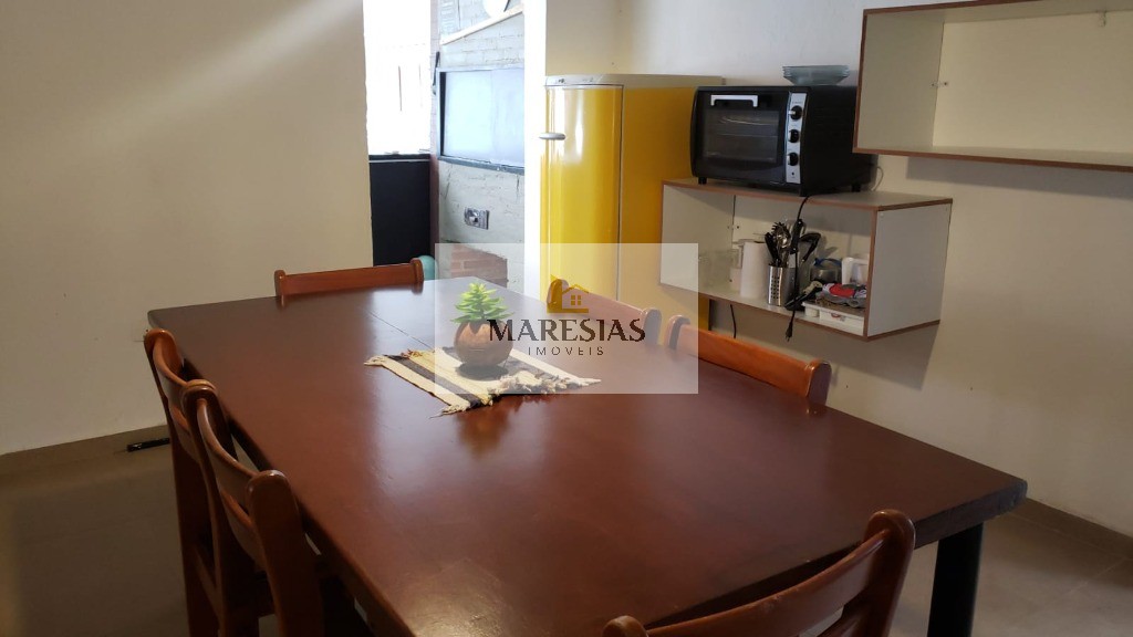 Oásis de Lazer e Conforto: Casa Térrea com Jacuzzi, Área Gourmet e Lindo Ambiente!