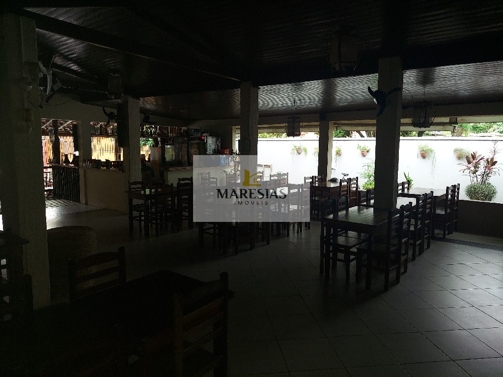 Excelente terreno com ponto comercial em maresias