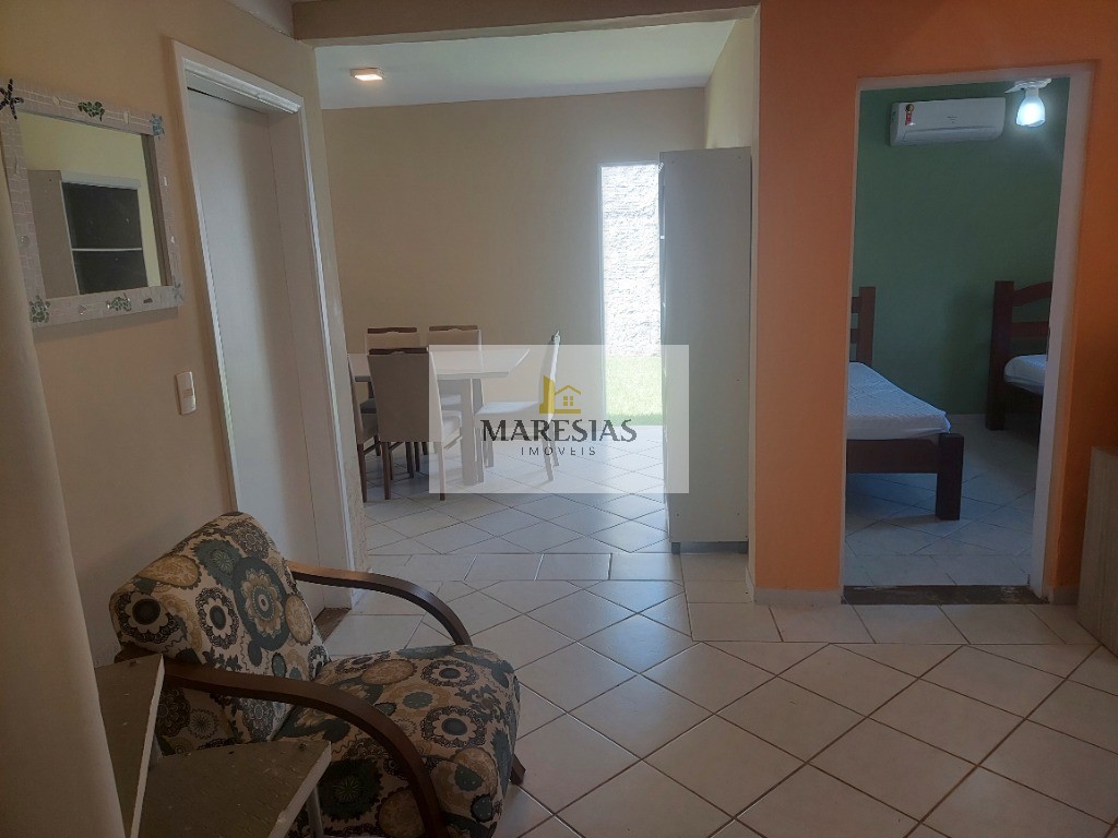 Casa com amplo terreno 1036 m2 em Maresias total de 5 dormitorios