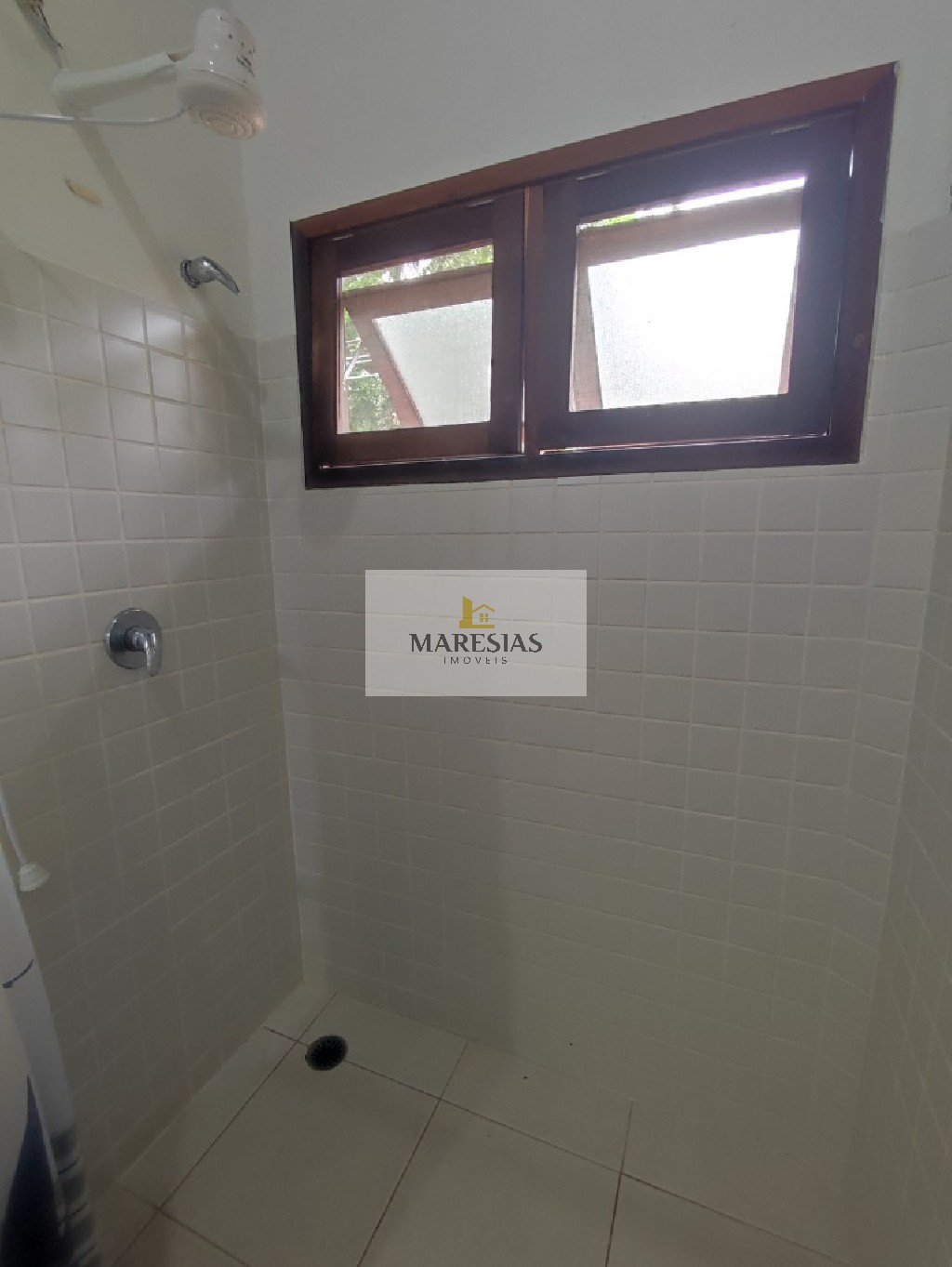 "rústico e aconchegante: casa estilo flat com 06 suítes no c