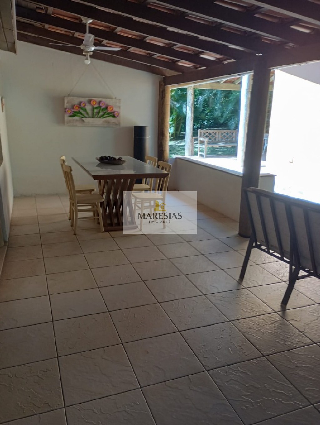 Casa na Barra do Sahy prox a praia