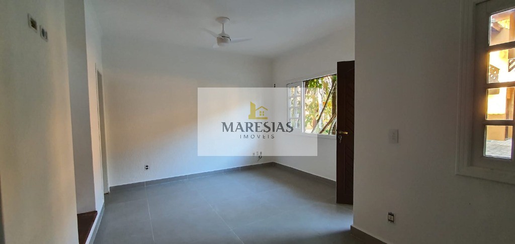 Casa Exclusiva em Condomínio Próximo a Maresias: Segurança, Conforto e Praia a 4 Minutos!