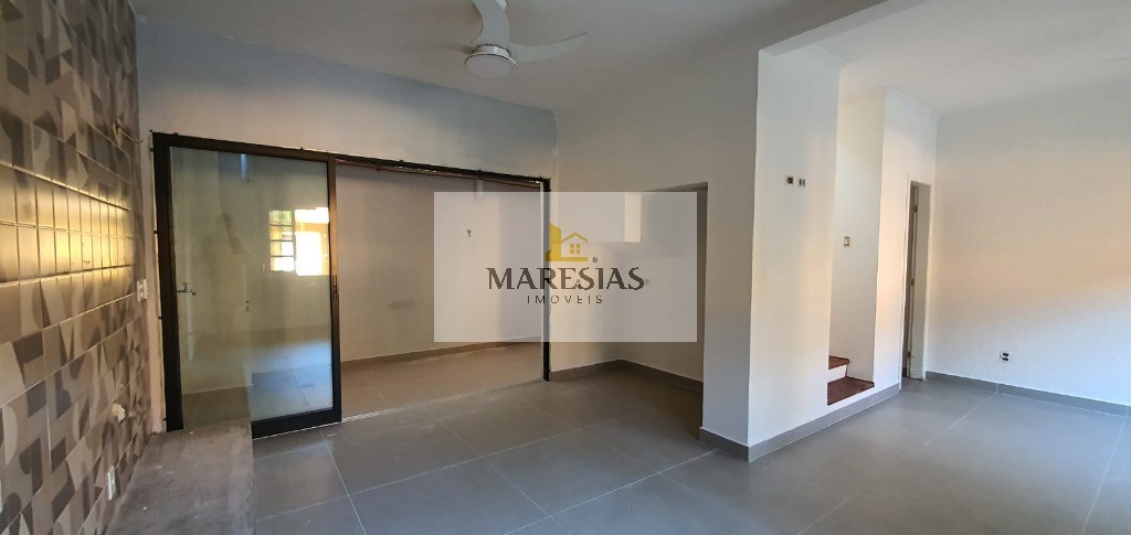 Casa Exclusiva em Condomínio Próximo a Maresias: Segurança, Conforto e Praia a 4 Minutos!