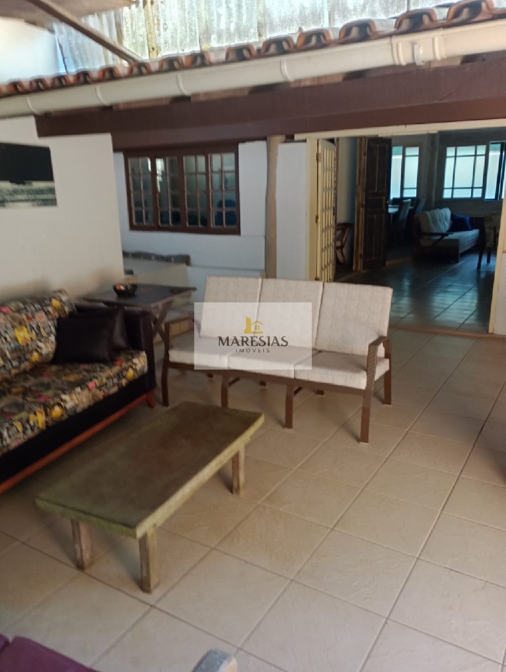 Casa na Barra do Sahy prox a praia