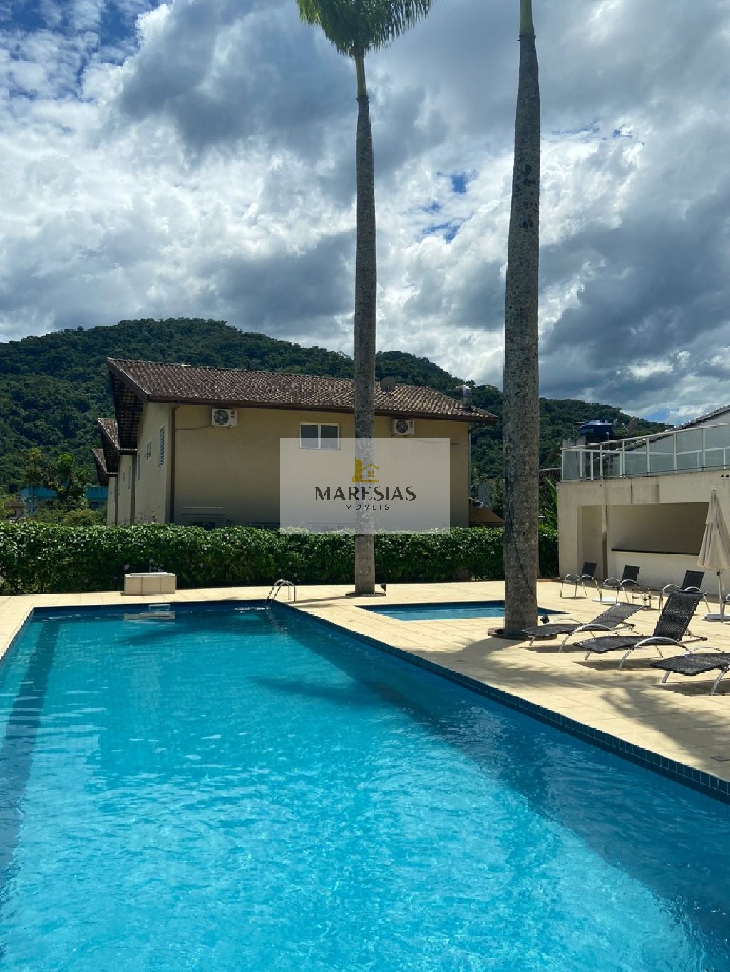 Casa residencial em são sebastião - sp, boiçucanga