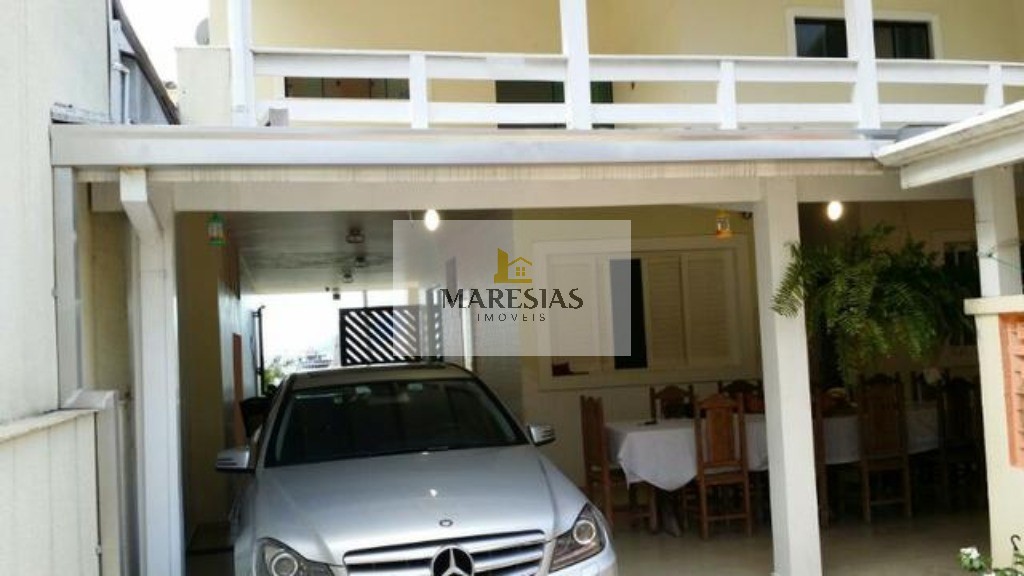 CASA RESIDENCIAL em São Sebastião - SP, Bairro São Francisco