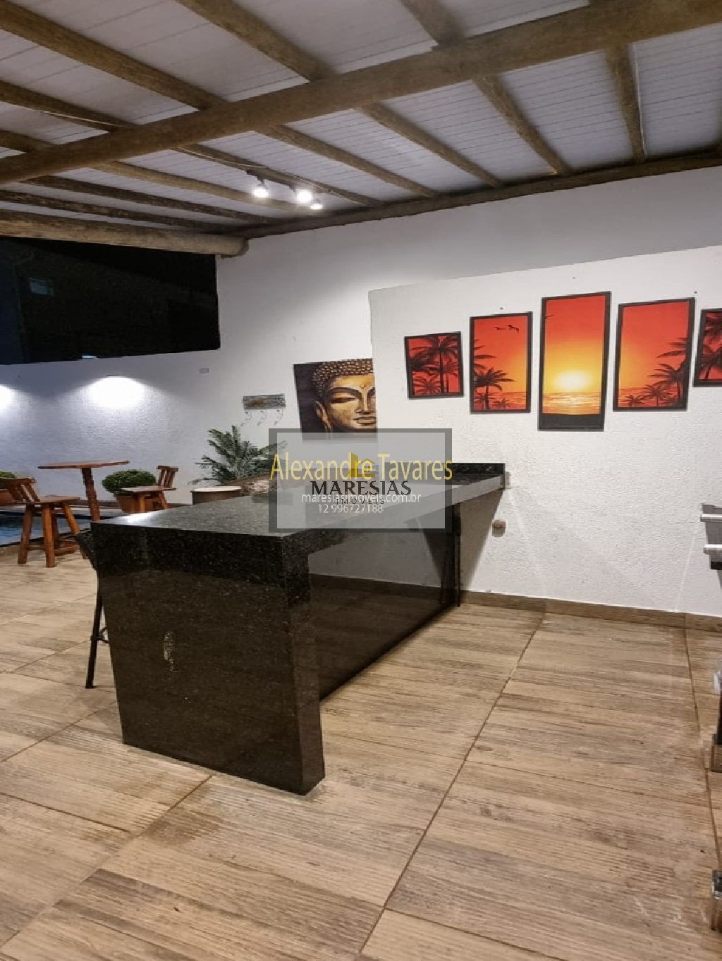 Oportunidade de Casa mobiliada acabamento e preço de Ocasião - Maresias/SP.