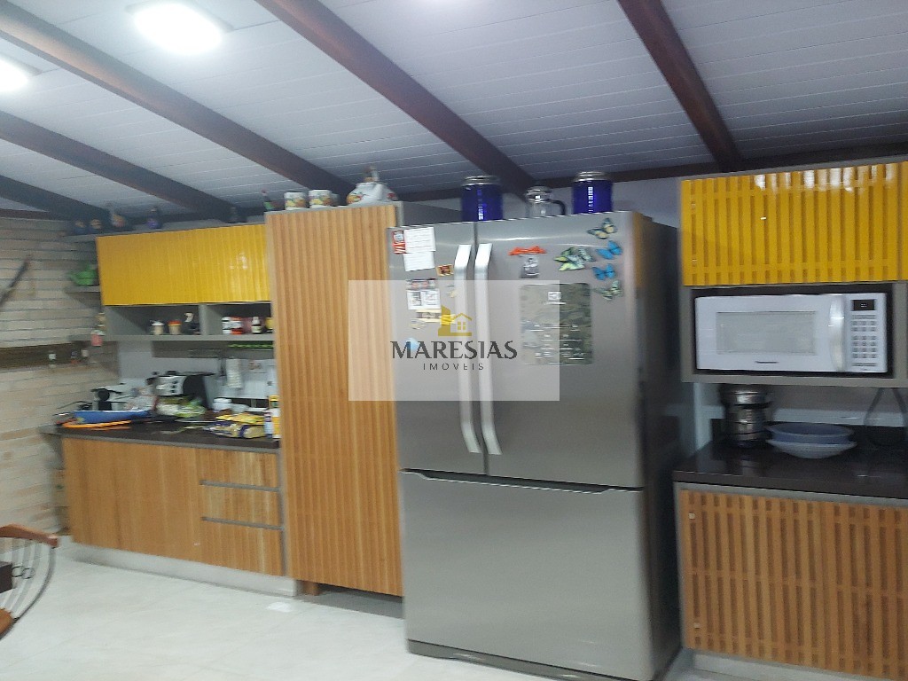 Excelente casa em residencial