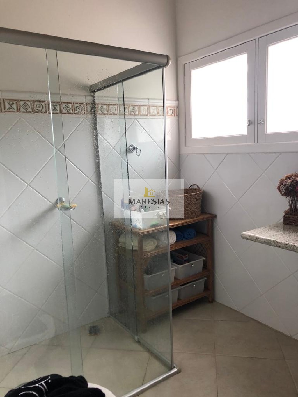 Sua casa de praia dos sonhos - Sobrado com 5 suítes, piscina e churrasqueira!