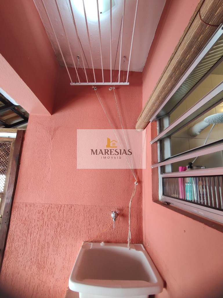 Viva em Harmonia: Apartamento Aconchegante com Suíte e Churrasqueira Privativa em Lindo Condomínio Próximo à Praia!