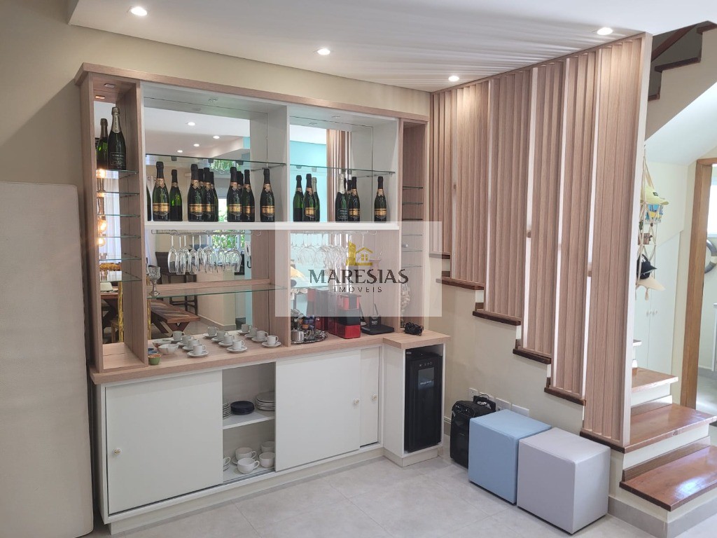 Casa residencial em são sebastião - sp, boiçucanga