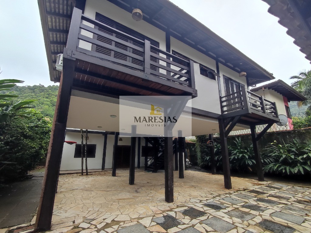 "rústico e aconchegante: casa estilo flat com 06 suítes no c