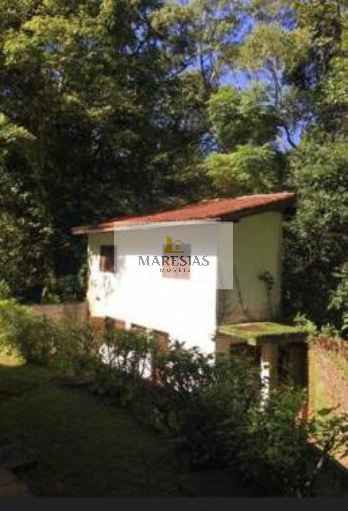 Sobrado Espaçoso em Meio à Natureza: Sua Oportunidade Única na Praia de Maresias!