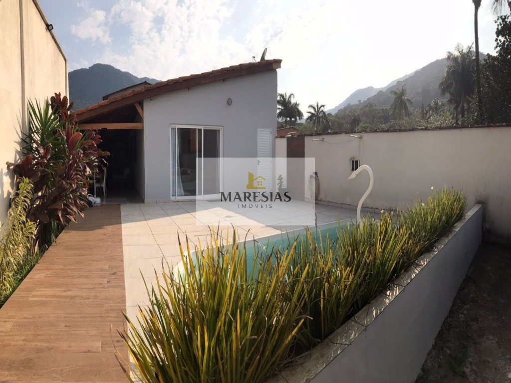 Casa com 2 dormitórios em Maresias