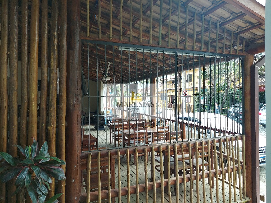 Excelente terreno com ponto comercial em maresias