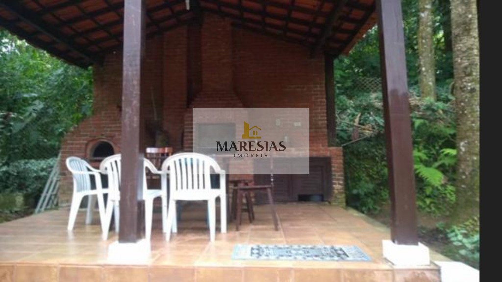 Sobrado Espaçoso em Meio à Natureza: Sua Oportunidade Única na Praia de Maresias!