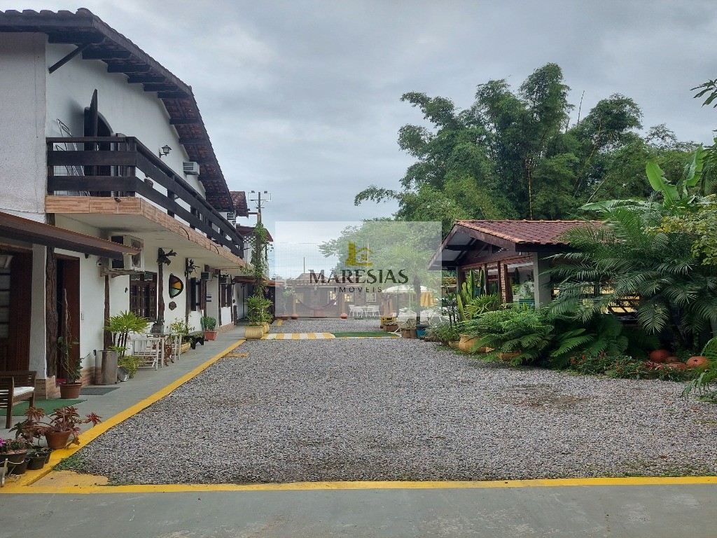 Excelente casa em residencial