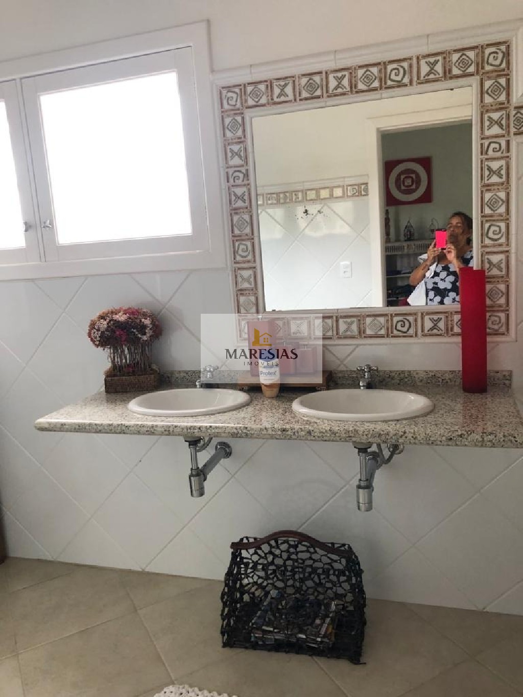 Sua casa de praia dos sonhos - Sobrado com 5 suítes, piscina e churrasqueira!