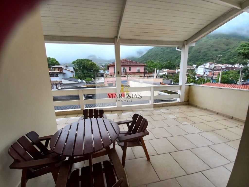 CASA RESIDENCIAL em São Sebastião - SP, Bairro São Francisco