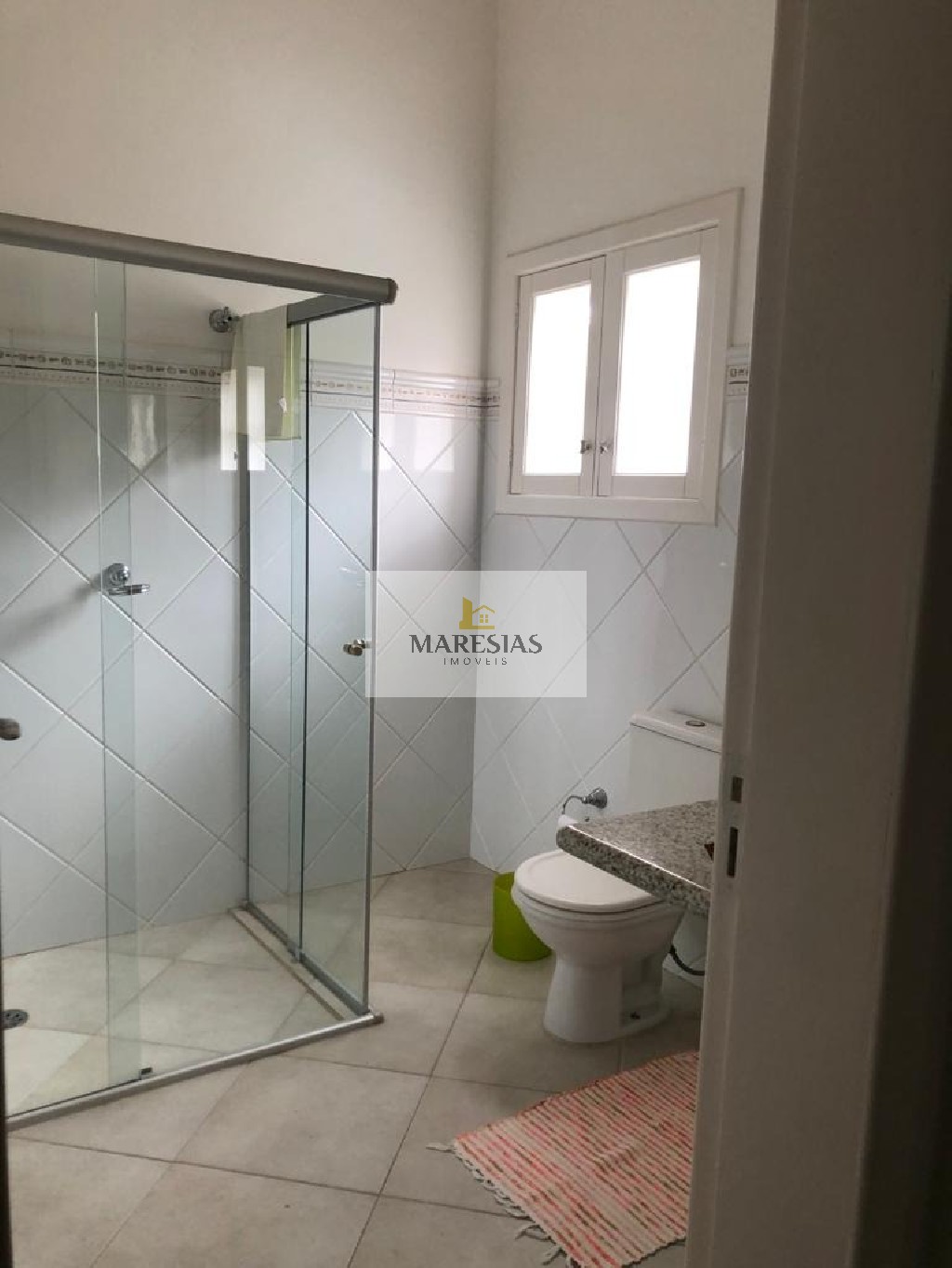 Sua casa de praia dos sonhos - Sobrado com 5 suítes, piscina e churrasqueira!