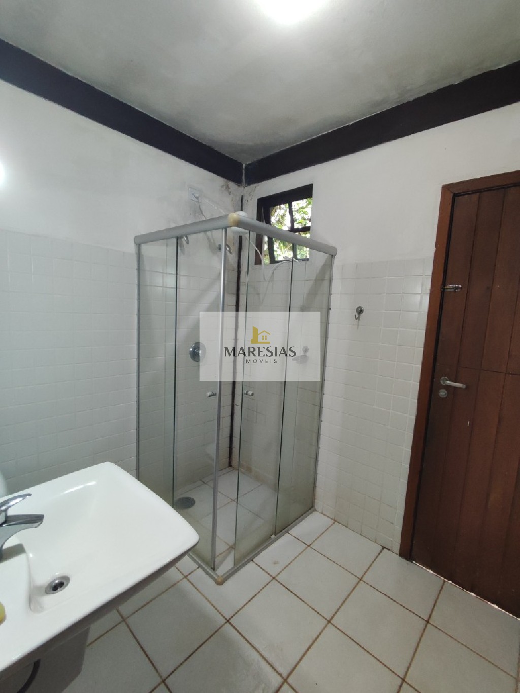 "Rústico e Aconchegante: Casa Estilo FLAT com 06 Suítes no Canto do Moreira em Maresias"