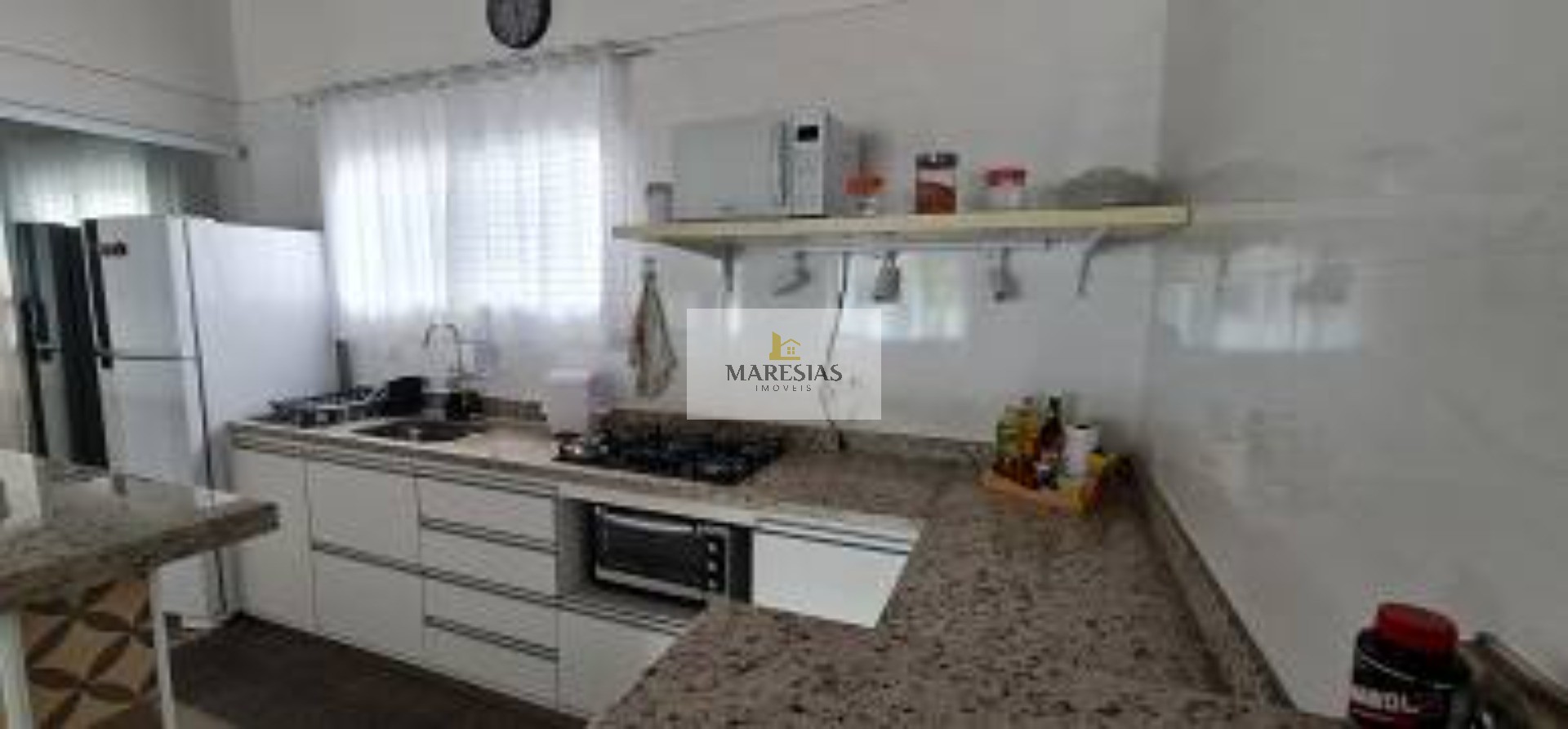 CASA RESIDENCIAL em São Sebastião - SP, juquei