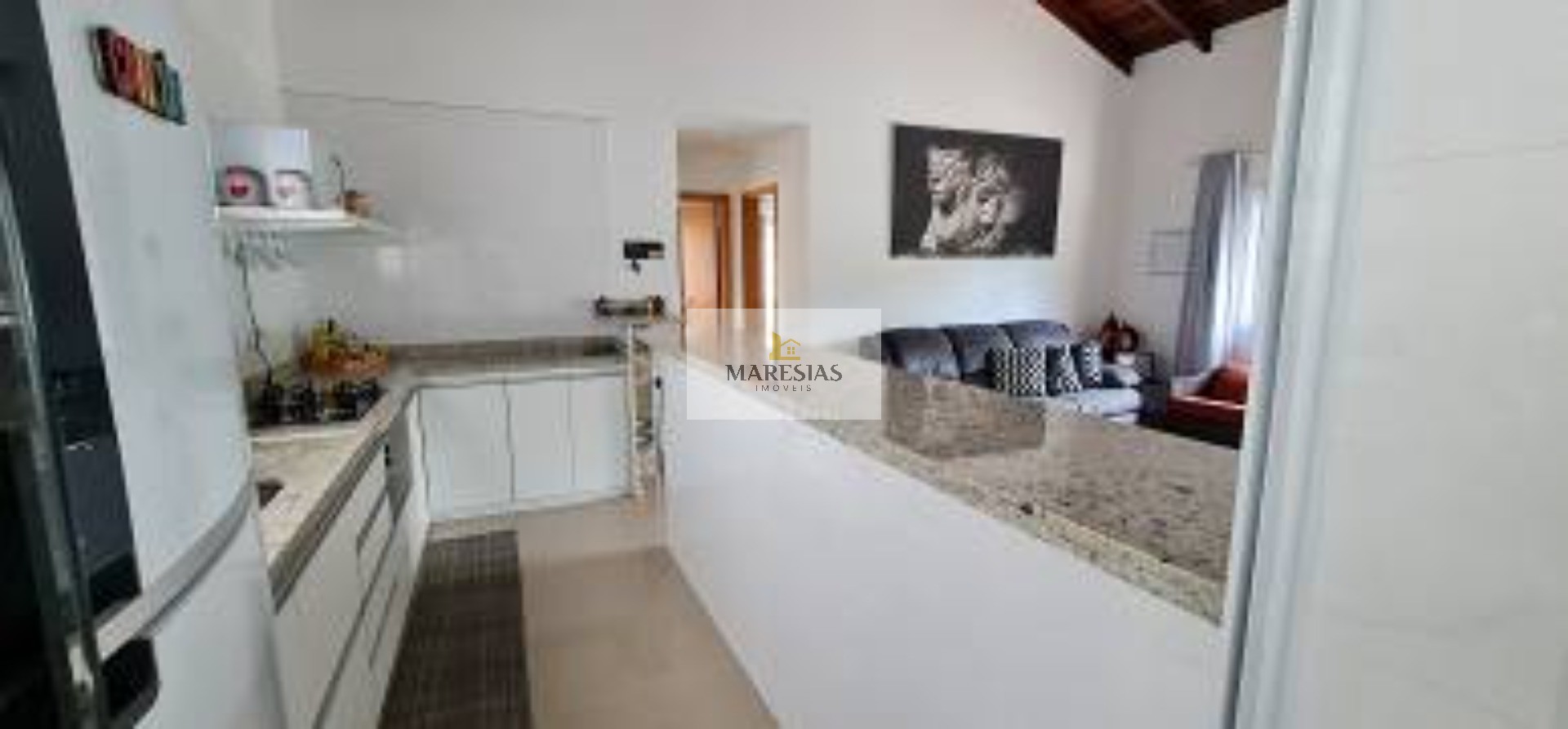 CASA RESIDENCIAL em São Sebastião - SP, juquei