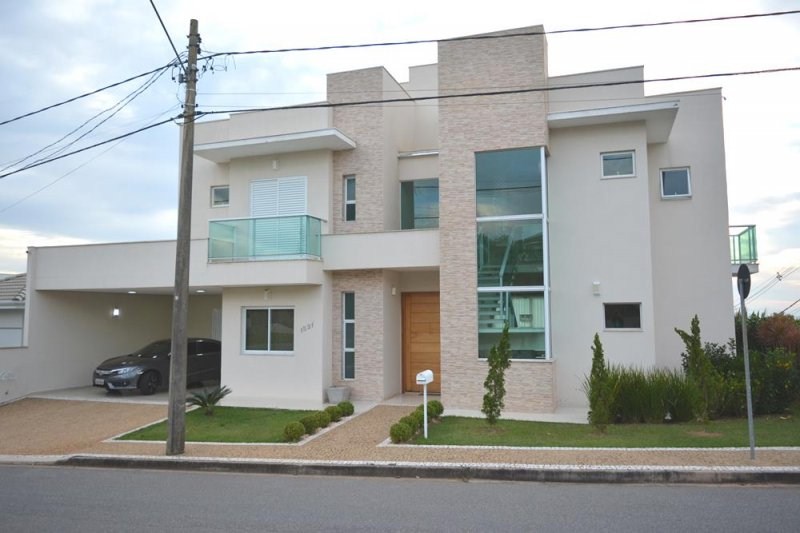 Casa a Venda em Itatiba, 4 Dormitórios no Itatiba Country Club - Itatiba -SP