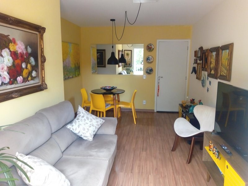 Apartamento à Venda 2 Dormitórios, 59 m²
